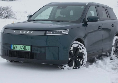 Jaecoo E5 to nie jest samochód na polską zimę. Chyba, że mamy garaż