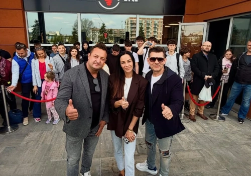 Zenek Martyniuk na otwarciu Piri Piri w Lublinie. Tłumy zamieniły event w koncert