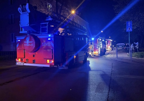 W środku nocy obudził go hałas. Mieszkanie płonęło, jego partnerka zginęła w ogniu