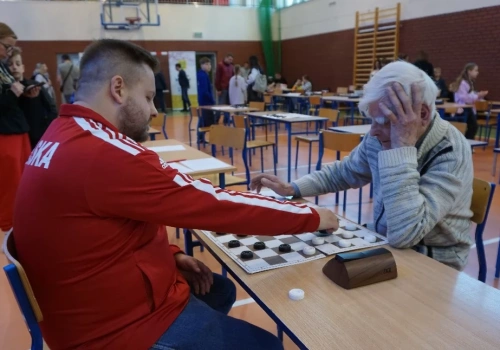 Grand Prix Polski w warcabach w Szkole Podstawowej w Śmiarach