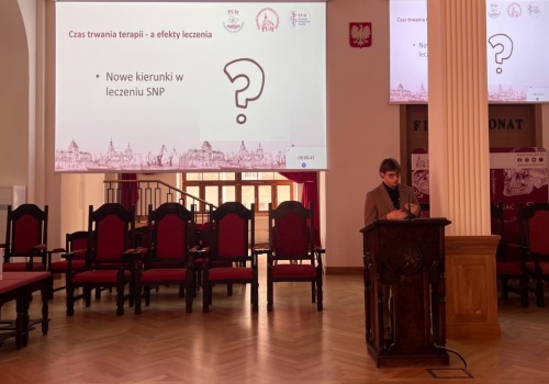 Studenci kierunków medycznych dzielą się swoimi doświadczeniami