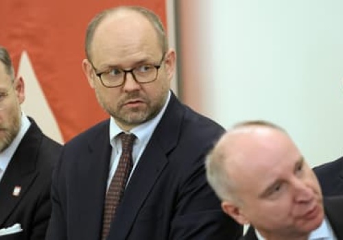 Bat na nietykalnych. Urzędnicy też są odpowiedzialni za łamanie prawa