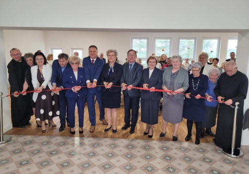 Otworzyli Dom Seniora w Wyźrale
