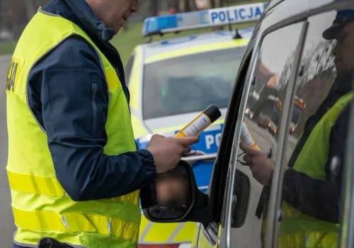 Czy rowerem, czy jaguarem – z 2 promilami nie pojedziesz. Nocna akcja pomorskiej policji