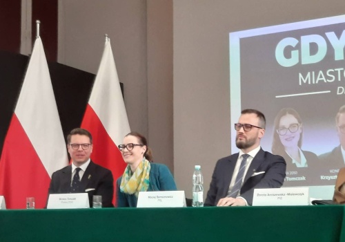 „Gdynia 2.0 – Miasto Przyszłości”. Posłowie o rozwoju portu i kierunkach zmian