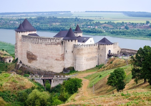 Kresy I Rzeczypospolitej: zawalił się fragment murów twierdzy w Chocimiu