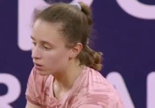 19-letnia sensacja w finale! Pomogła rywalka