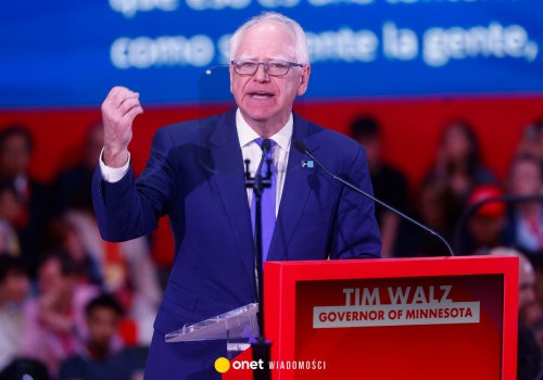 Gubernator Minnesoty ostro krytykuje Donalda Trumpa. 