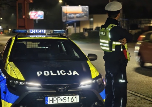 Więcej kontroli – bez rażących naruszeń. Podsumowanie działań policjantów na drogach powiatu cieszyńskiego