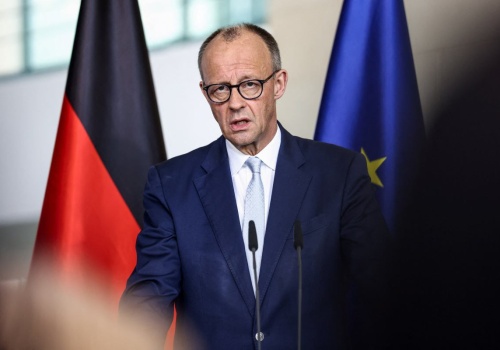 Niemcy rozważają misję w cieśninie Ormuz. Prasa: Nurkowie zajmują się wielorybami w Bałtyku