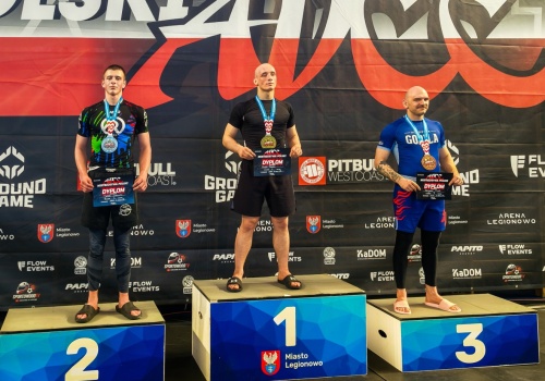 Wicemistrzostwo Polski dla Jakuba Banacha. Sukces zawodnika z Makowa na krajowym czempionacie ADCC