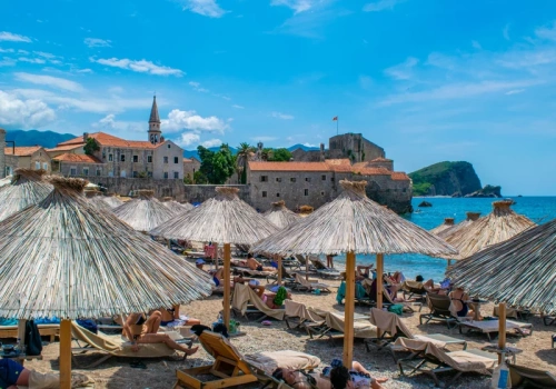Piękna alternatywa dla Chorwacji. Dolecimy tanio i bez paszportu