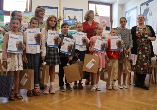 III Międzynarodowy Konkurs Malarski im. Pawła Wałacha. Prace nadsyłać można do 31 maja