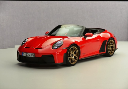 To świętokradztwo! Obejrzeliśmy wyścigowe Porsche 911 GT3 S/C, które straciło dach