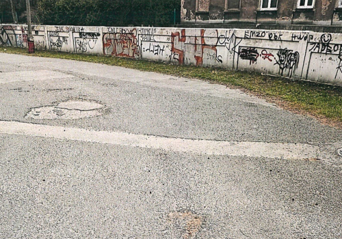 Problem tuż obok urzędu czeka na rewitalizację