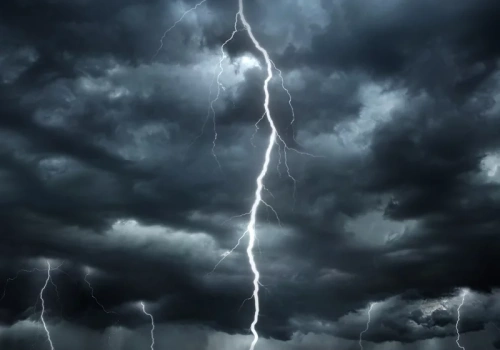 Dojdzie do załamania pogody. Zwołano naradę, w której uczestniczyło MSWiA, służby i RCB