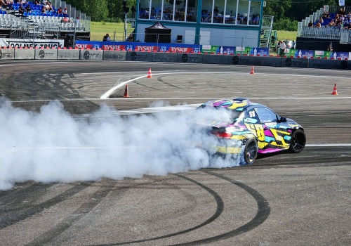 Już czekam na ten weekend! Driftingowe Mistrzostwa Polski pod katowickim Spodkiem to będzie absolutny hit