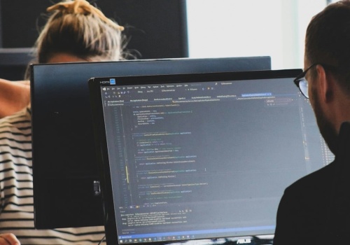 44% twórców gier rozważa zmianę zawodu. Wyniki ankiety nie pozostawiają złudzeń co do kondycji branży