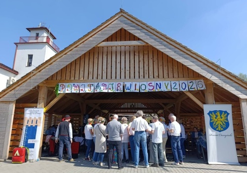 Cieszyński Uniwersytet III wieku powitał wiosnę w Marklowicach