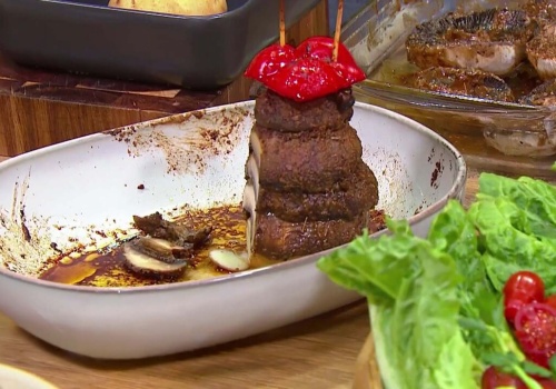 Ten kebab zaskakuje już przy pierwszym kęsie. Mięso nie jest potrzebne