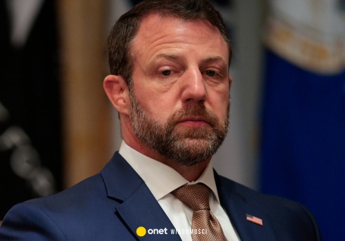 Zastąpił Kristi Noem i od razu znalazł się w ogniu krytyki. Nowy szef departamentu bezpieczeństwa krajowego ma przed sobą trudne zadanie