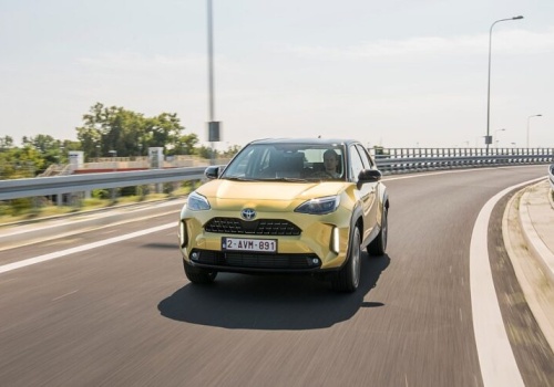 Używana Toyota Yaris Cross zaskakuje w raporcie TÜV. Ma jedną z najkrótszych list usterek