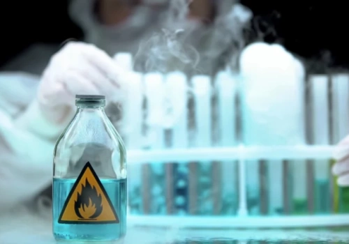 Groźne opary i ewakuacja mieszkańców przy Gazowej. SOR przy Borowskiej wstrzymał przyjmowanie pacjentów