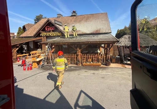 Pożar karczmy w Kraczkowej. Ogień znów uderzył w znane miejsce przy trasie Rzeszów – Łańcut