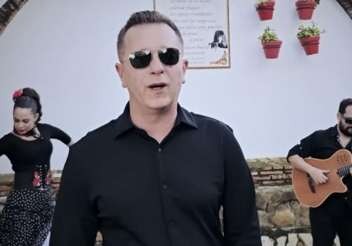 To nie Jedkęr jako pierwszy połączył rap i disco-polo. Pionierzy pojawili się wcześniej