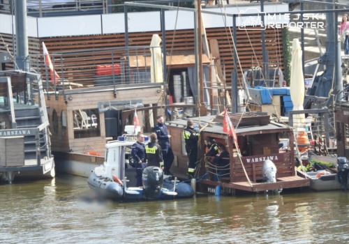 Makabryczne odkrycie przy Bulwarach Wiślanych. Z Wisły wyłowiono ciało mężczyzny