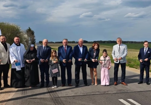 Nowe drogi w powiecie sokołowskim oficjalnie otwarte. Prawie 3 kilometry po remoncie