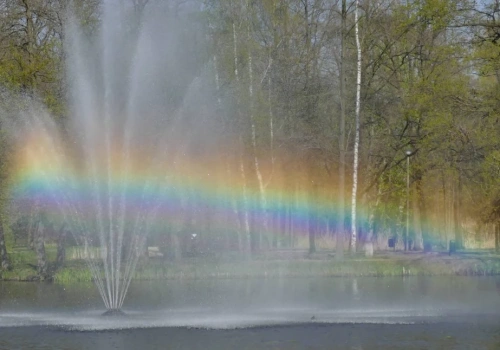 Historia i zieleń w jednym miejscu. Ten park zachwyca o tej porze roku