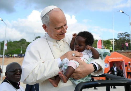 Leon XIV w Angoli: Miłość musi zwyciężać, a nie wojna! 