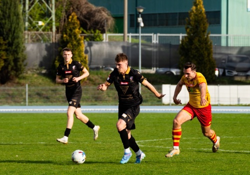 Prowadzili do przerwy i znowu przegrali. Kolejny bolesny wieczór Broni