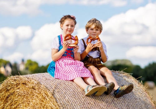 TSUE orzekł, że dzieciom Polakom w Bawarii należą się świadczenia. Szkoda, że je likwidowali