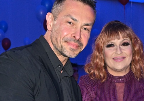 Odmieniona Kasia Skrzynecka na gali. Sukienka idealnie podkreśliła jej kształty