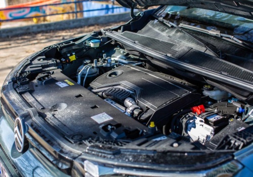 Wielkie kompleksy małego silnika? Gdyby psycholog wyjaśniał, czy kierowca ma problem