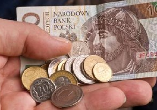 Łatwo naciąć się z rana. Fala oszustw telefonicznych w Polsce