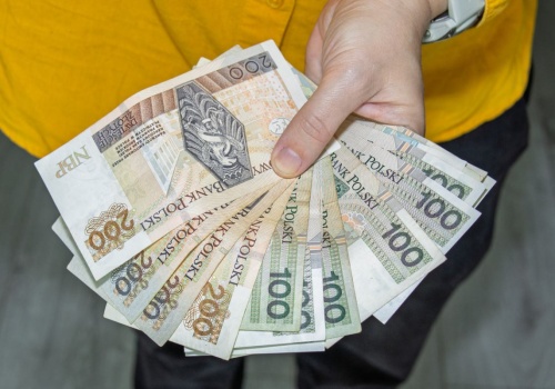 Nawet kilka tysięcy rocznie więcej bez podwyżki. Ten przepis działa tylko dla wybranych