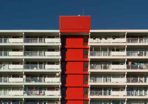 W tych miastach najłatwiej kupisz mieszkanie w rozsądnej kwocie. Nawet połowę taniej niż w Warszawie