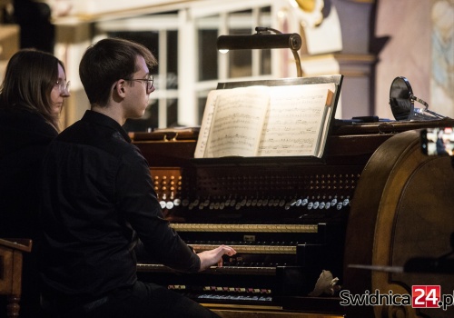 Jakub Moneta zwycięża w 17. Międzynarodowym Konkursie im. Césara Francka