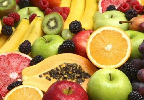 Słodka prawda: Jak jeść owoce bez obaw w świecie przepełnionym cukrem