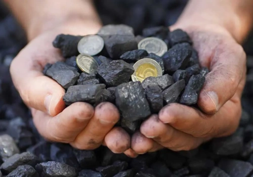 „Za dwa miesiące polskie górnictwo zostanie bez pieniędzy”. Związki biją na alarm