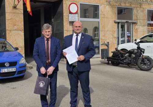 Powiat inwestuje w drogę Piotrków – Jeżów