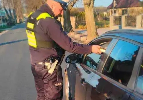 Prawie 30 zatrzymanych w jeden poranek! Wielka obława policji na drogach Warmii i Mazur