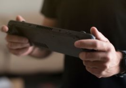 Intel zmienia zasady gry. Nowe procesory trafią do przenośnych konsol