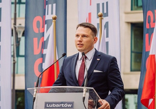 Partia Mentzena zhakowana trzeci raz. Wyciekły dane