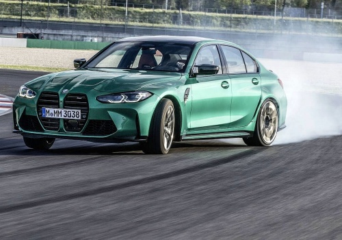 Po 45 latach pracy w BMW dostał zupełnie nowe M3. To prezent na emeryturę