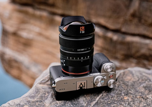 Brightin Star AF 12 mm f/2.8 - najszerszy obiektyw AF w ofercie