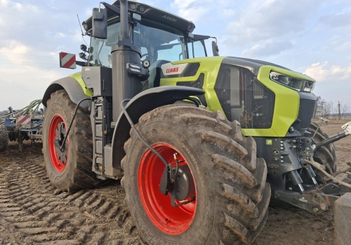 20 lat ciągników Axion z Le Mans – jak Claas zbudował swoją potęgę w segmencie traktorów